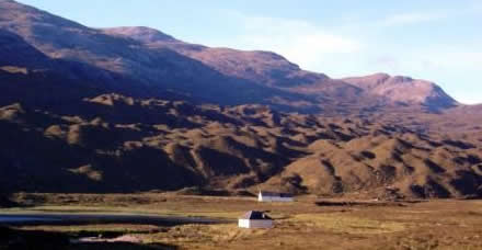 Coire of 100 hills                     Copyright   Tom Forrest